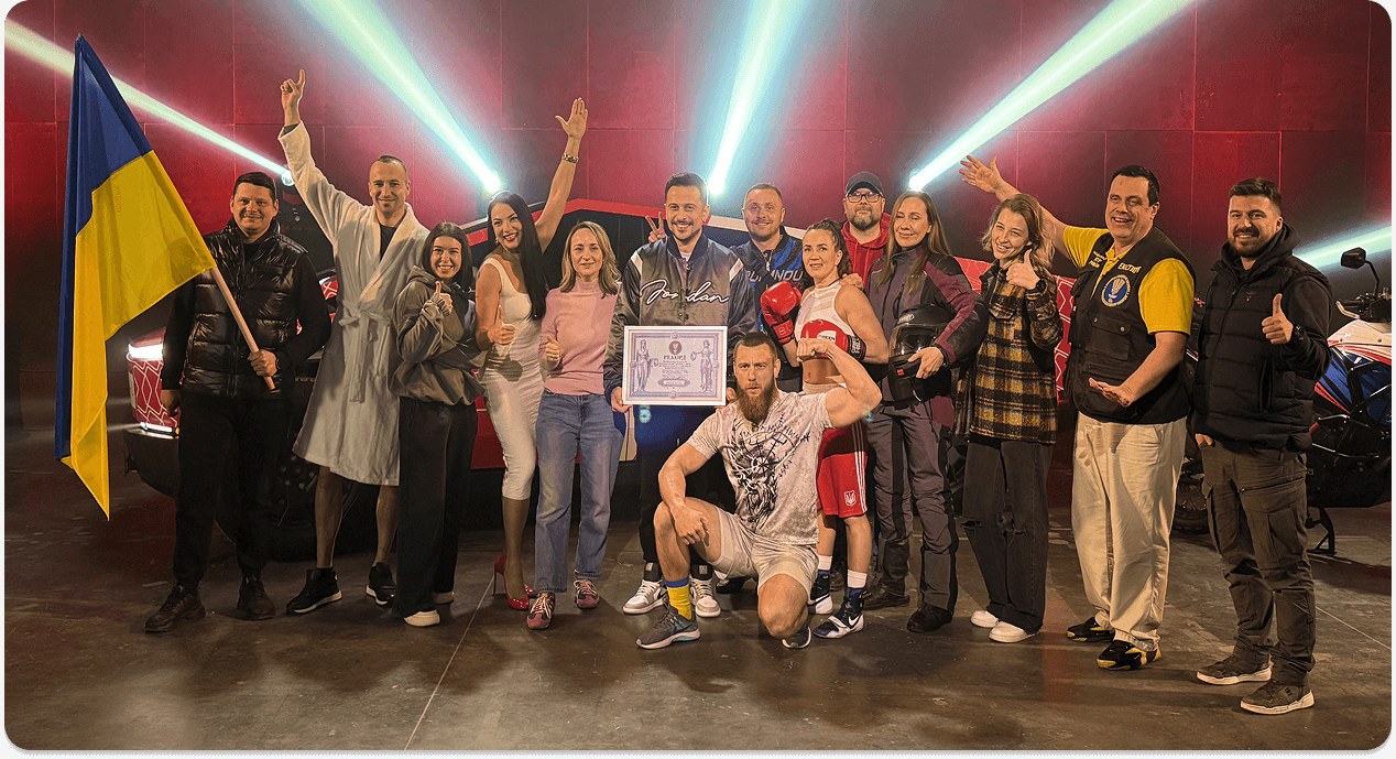 Хассан з рекордсменами